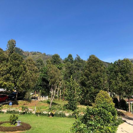Отель Bromo Camp House Экстерьер фото