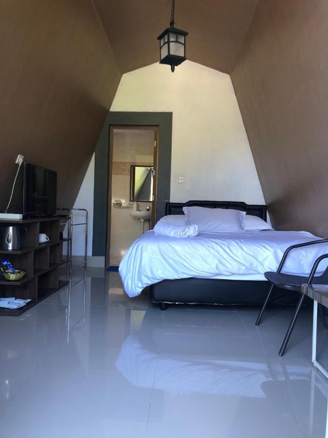 Отель Bromo Camp House Экстерьер фото