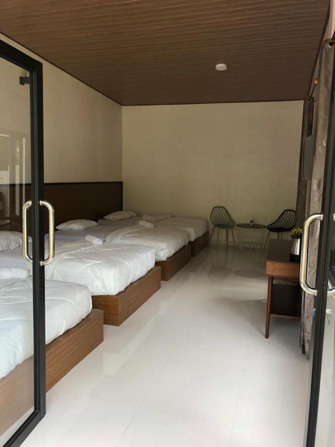 Отель Bromo Camp House Экстерьер фото
