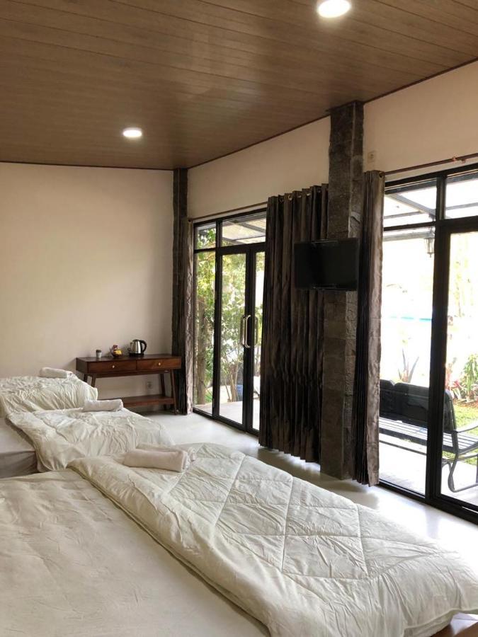 Отель Bromo Camp House Экстерьер фото
