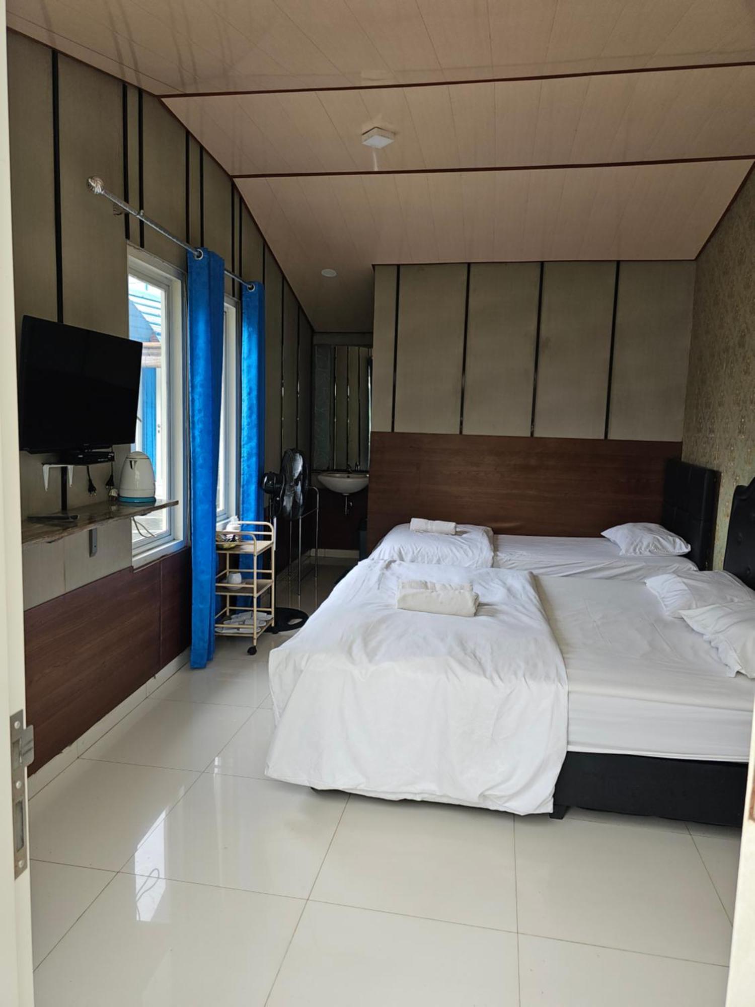 Отель Bromo Camp House Экстерьер фото