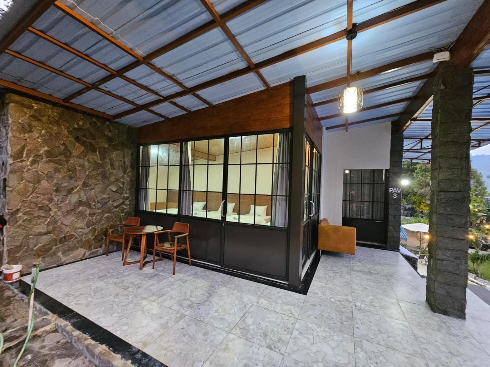 Отель Bromo Camp House Экстерьер фото