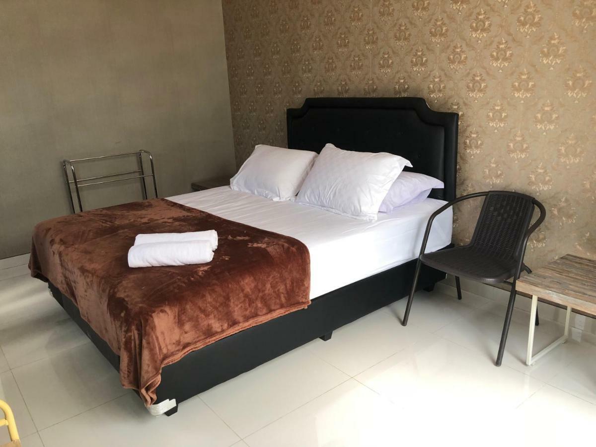 Отель Bromo Camp House Экстерьер фото